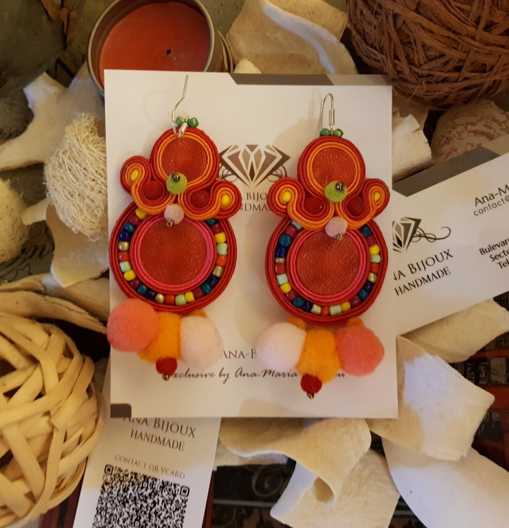 Cercei Handmade PomPom, Office, Soutache, Bijuteri, Argint, Lux, Unicat, Exclusiv by Ana-Maria Popescu, Ana Bijoux, Ana Biju, Ana Bijoux Handmade, Ana Bijoux Group, Brosa Orhidee Handmade.